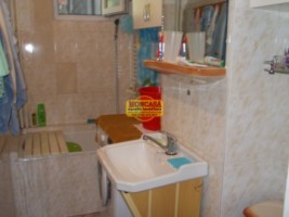 apartament-2-camere-zona-bulevard-col-tomoroveanu-etaj-1-1