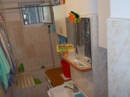 apartament-2-camere-zona-bulevard-col-tomoroveanu-etaj-1-2