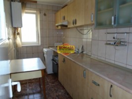 apartament-3-camere-zona-centrala-etaj-2-3