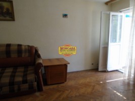 apartament-3-camere-zona-centrala-etaj-2-9