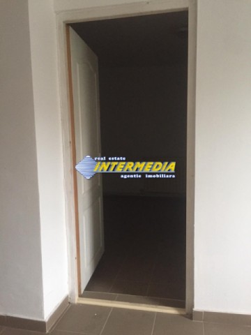 spatiu-comercial-finisat-de-vanzare-sub-stadion-5