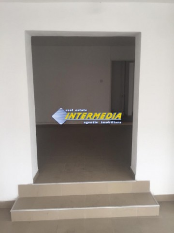spatiu-comercial-finisat-de-vanzare-sub-stadion-12
