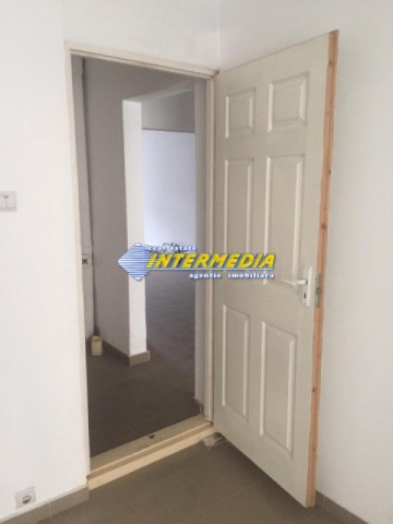spatiu-comercial-finisat-de-vanzare-sub-stadion-13