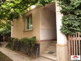 casa-cu-etaj-si-garaj-14-mai-id-21488-1