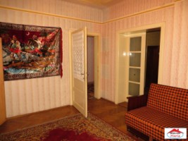 casa-cu-etaj-si-garaj-14-mai-id-21488-9