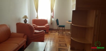 apartament-cu-2-camere-de-vanzare-zona-ultracentrala-11