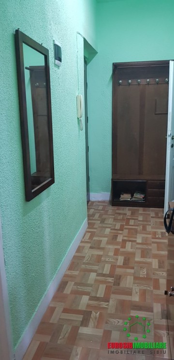 apartament-cu-2-camere-de-inchiriat-zona-mihai-viteazu-7