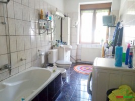 apartament-cu-2-garaje-de-vanzare-in-sibiu-zona-centrala-5