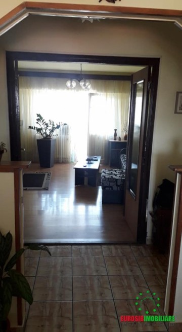 apartament-3-camere-de-vanzare-in-sibiu-zona-turnisor-1