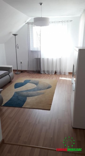 apartament-la-casa-cu-curte-de-inchiriat-in-sibiu-zona-terezian-1