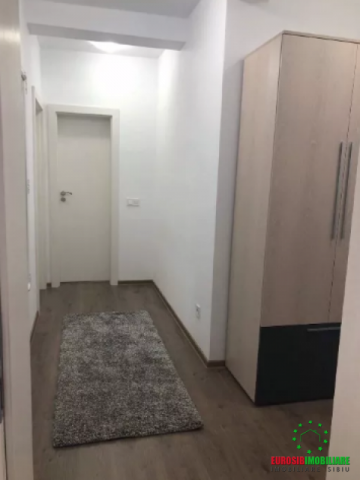 apartament-cu-2-camere-decomandat-de-inchiriat-zona-calea-cisnadiei-5