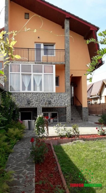 casa-8-camere-de-vanzare-in-sibiu-zona-turnisor-2