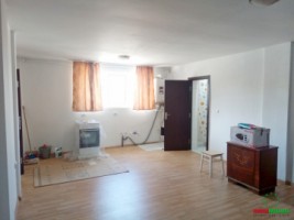 spatiu-comercial-de-vanzare-in-sibiu-str-poiana-sibiului-2