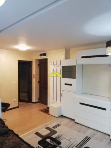 de-vanzare-garsoniera-in-cetate