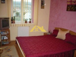de-vanzare-apartament-3-camere-cetate-4