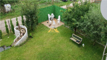 casa-incapatoarecurte-colt-de-rai-de-900-m2-teren-micesti-4