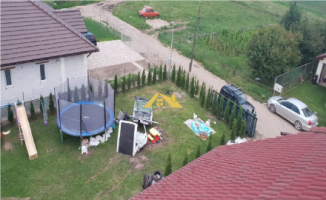 casa-incapatoarecurte-colt-de-rai-de-900-m2-teren-micesti-7
