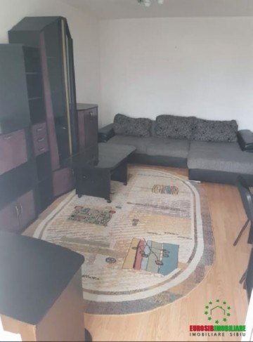 apartament-2-camere-decomandat-zona-vasile-aron-2