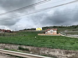 vand-teren-in-zona-foarte-buna