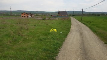 teren-intravilan-partos-2