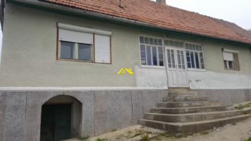 vand-casa-in-vingard
