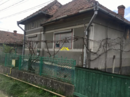 casa-cu-teren-in-bucerdea-granoasa