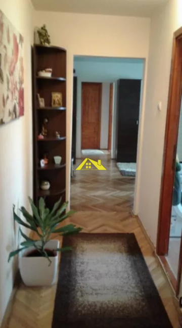 vand-apartament-3-camere-alba-iulia