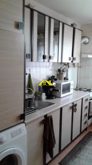 vand-apartament-3-camere-alba-iulia-2