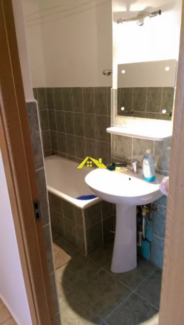 vand-apartament-2-camere-alba-iulia-ampoi-1-2