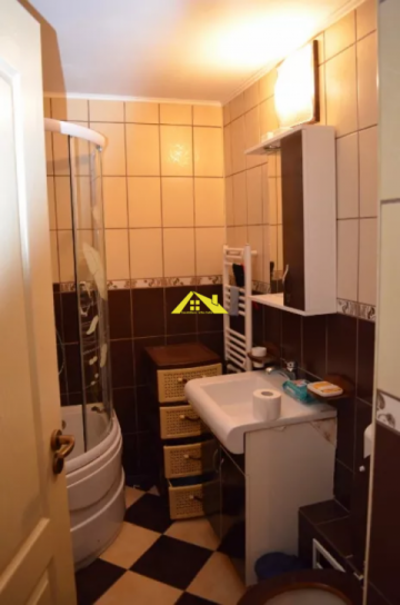 vand-apartament-3-camere-ampoi-iii
