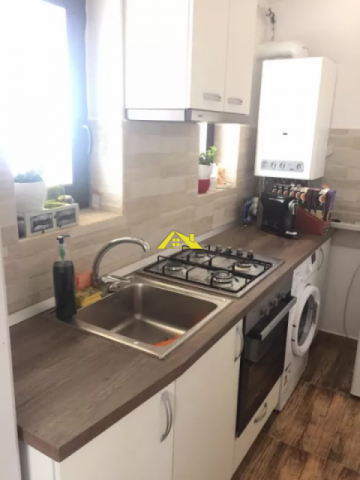 apartament-2-camere-decomandat