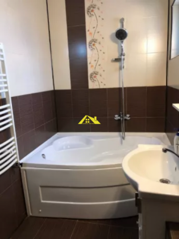 apartament-4-camere-mobilat-si-utilat-3