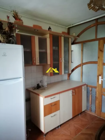 vand-apartament-3-cameredecomandat-ultacentral-2