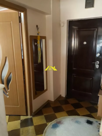 proprietar-vandschimb-ap-2-camere-dec-et-3-5