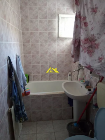 dau-in-chirie-apartament-2