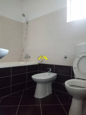 apartament-central-zona-foarte-buna-multiple-posibilitati-parter-5