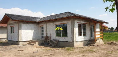 vand-casa-parter-3-dormitoare-la-rosu-1