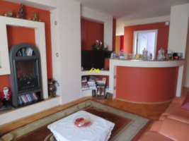 apartament-modern-renovat4-camerepivnitaetaj-3-cetate-6
