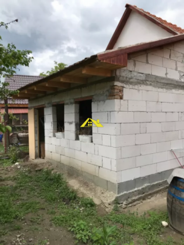 proprietate-cu-potential-enorm-2909-m-patrati-5
