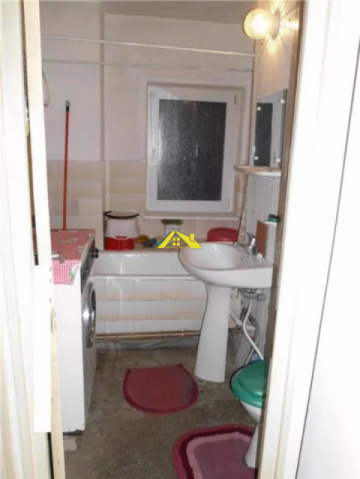 apartament-2-camere-decomandat-67-m2-central-2