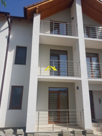 apartament-3-camere-ultrafinisat-bloc-nou-10