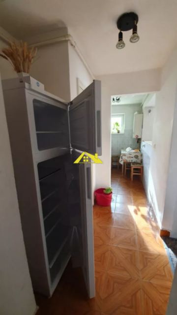 apartament-3-camere-cetate