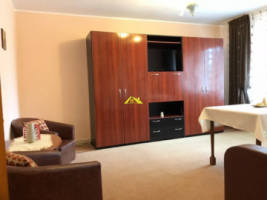 apartament-cu-3-camere-de-inchiriat-cetate-closca-1