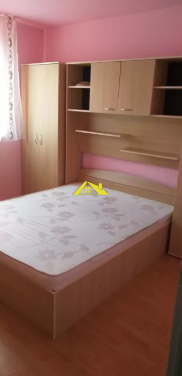 inchiriez-apartament-bulevard-cetate-1