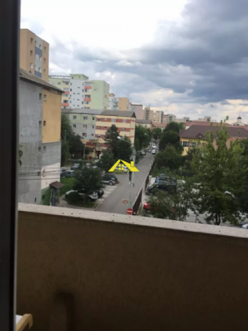 vand-apartament-2-camerebltransilvaniei-alba-iulia-3