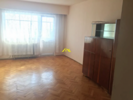 apartament-3-camere-centru-bloc-280-3