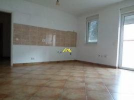 proprietar-vand-apartament-3-camere-bloc-nou-str-traian