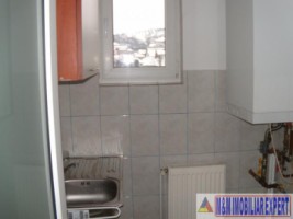 apartament-3-camere-cf-1-campulung-7