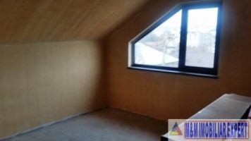 spatiu-birou-180-mp-de-inchiriat-campulung-muscel-centru-arges-8