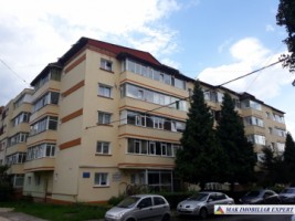 vand-apartament-3-camere-campulung-muscel-centru-arges